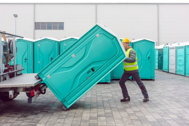 Best Portable restroom trailer rental  in Zolfo Springs, FL